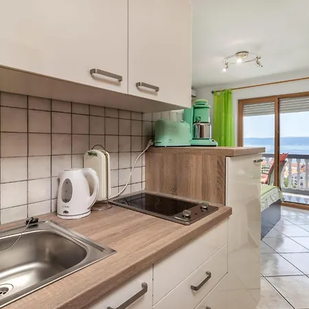 Gorgeous In Apartment Crikvenica