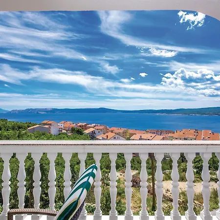 Appartement Lovely In *