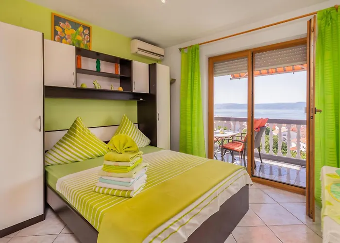 Appartamento Lovely In *